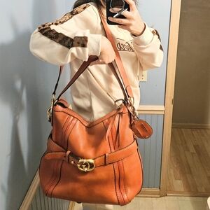 Auth Gucci Orange Leather Hobo Two Straps Bag